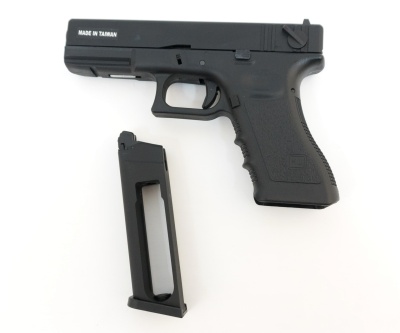 Модель пистолета пневм  (KJW) KP-18.CO2  G18 Glock GBB  Black