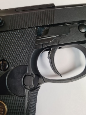 Модель пистолета WE Beretta M92F CO2 Black УЦЕНКА23