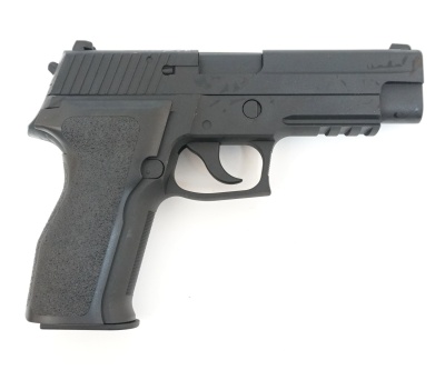 Модель пистолета (KJW) P226 SigSauer GBB GAS Black