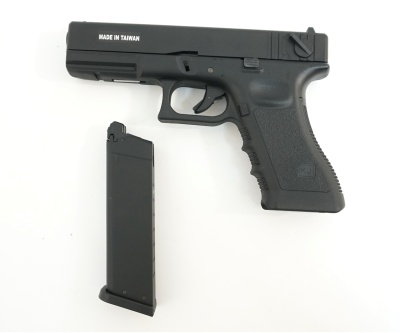 Модель пистолета пневм  (KJW) KP-18.GAS G18 Glock GBB GAS Black